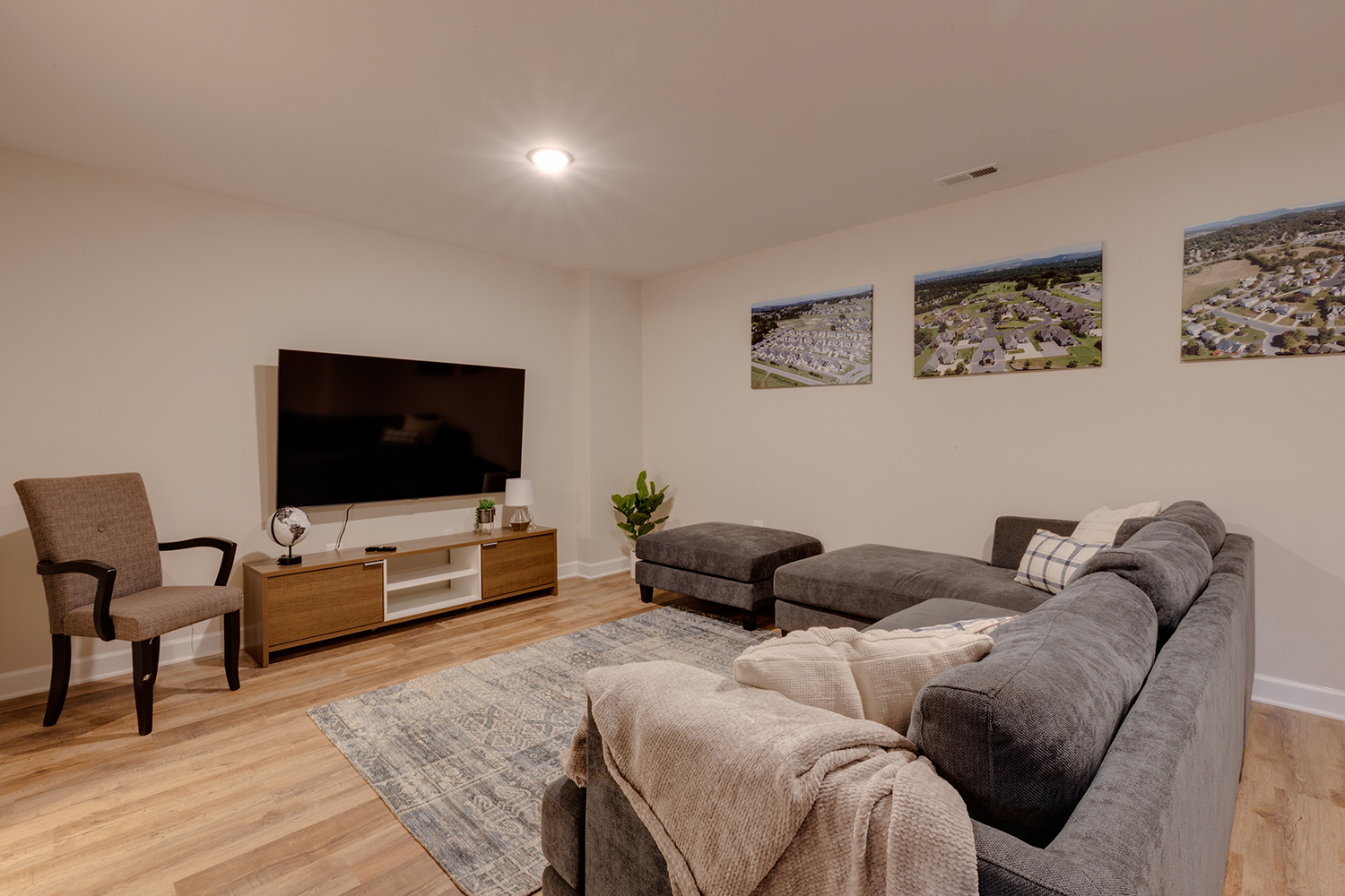 Model home photo